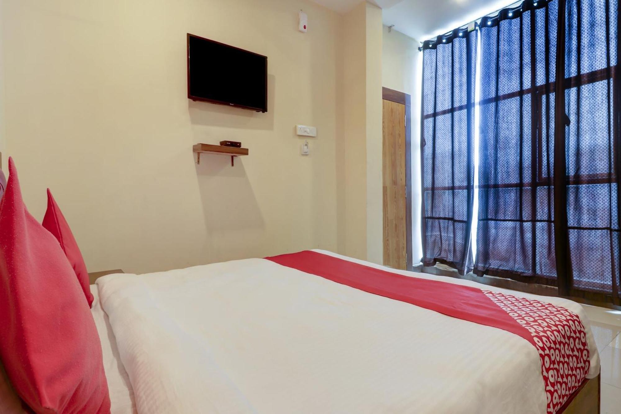 Hotel O Rsquare Elite Sururnagar Eksteriør billede