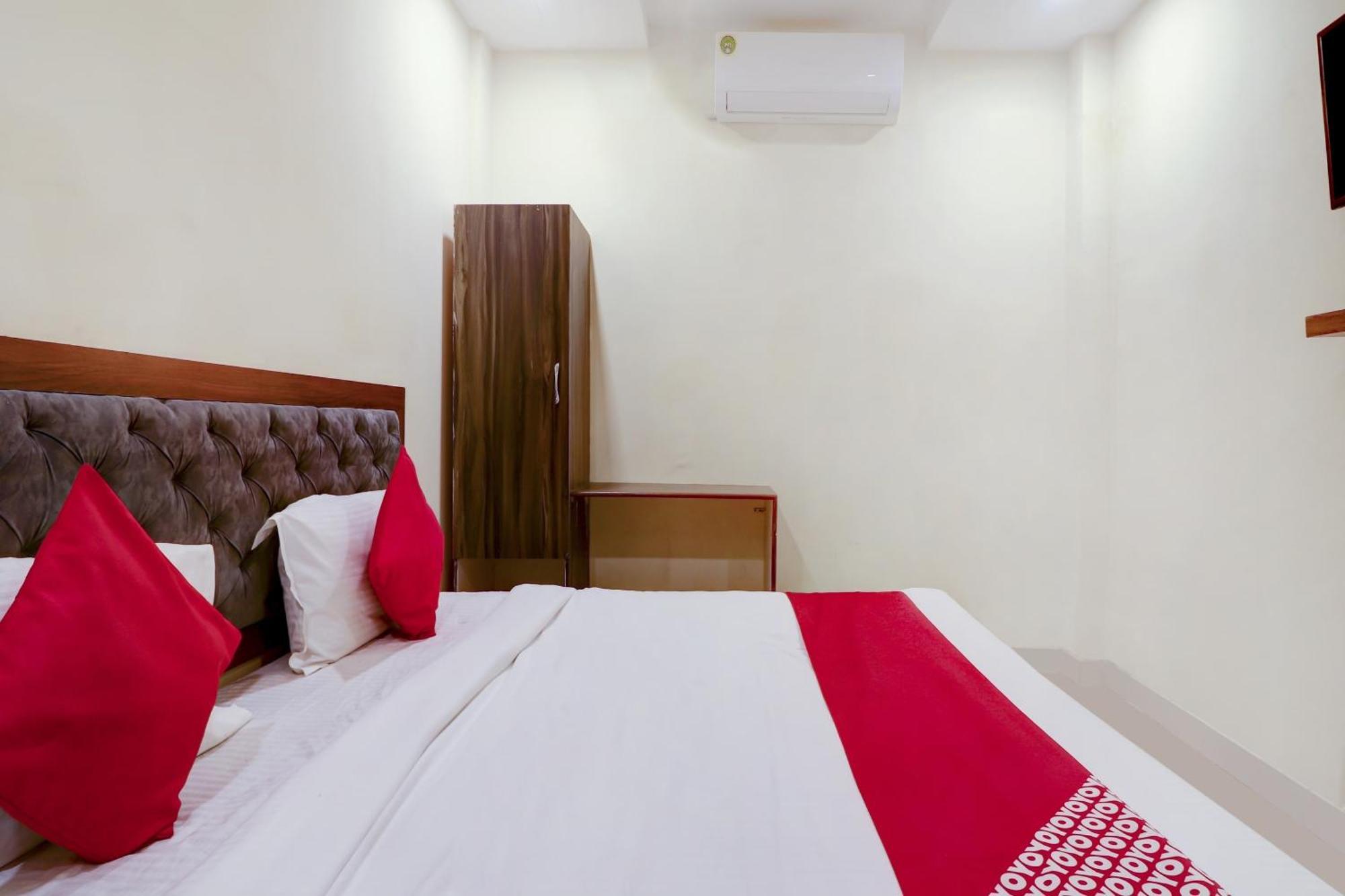 Hotel O Rsquare Elite Sururnagar Eksteriør billede