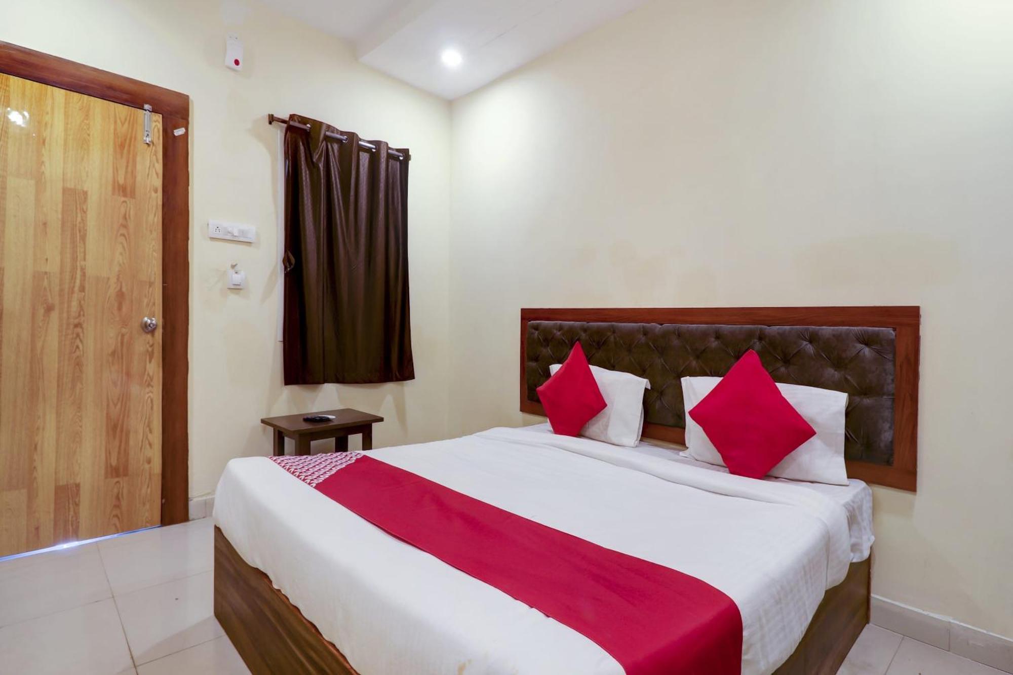 Hotel O Rsquare Elite Sururnagar Eksteriør billede